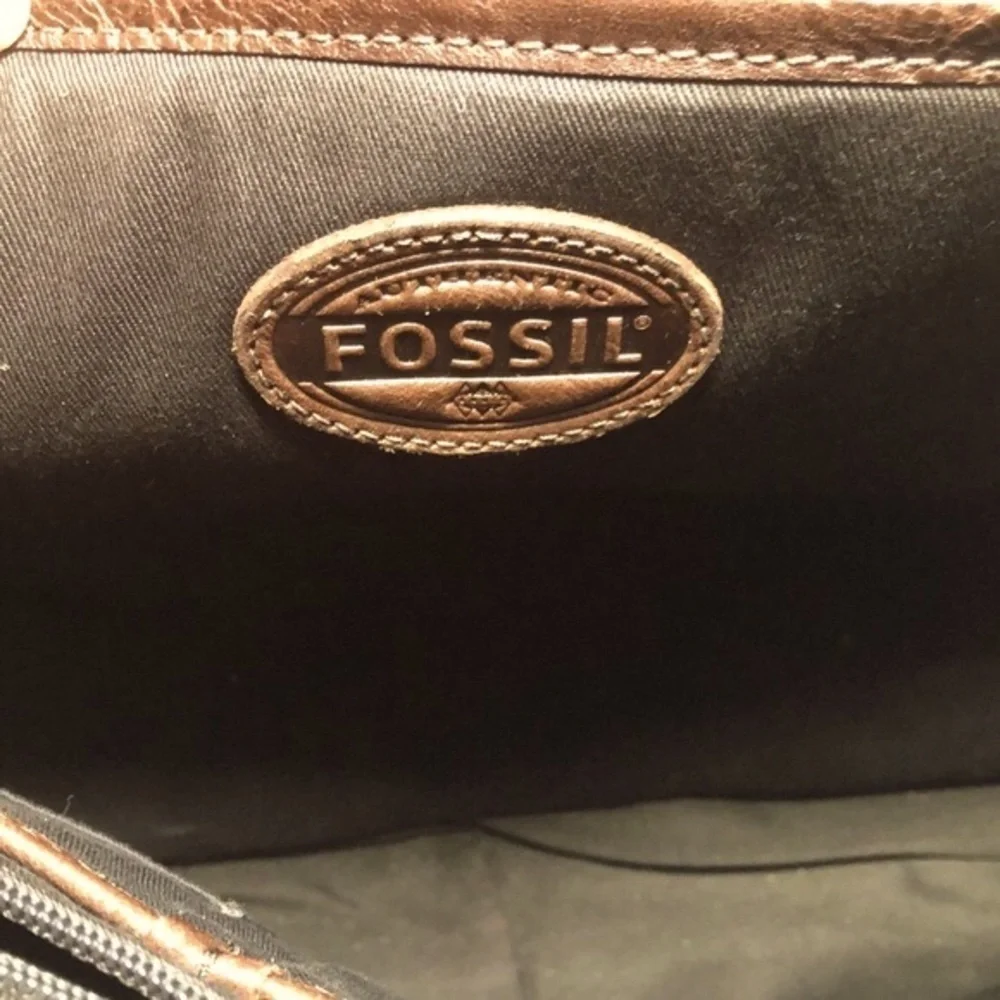Fossil Brown Leather Briefcase Messenger Travel Crossbody Bag Double handle